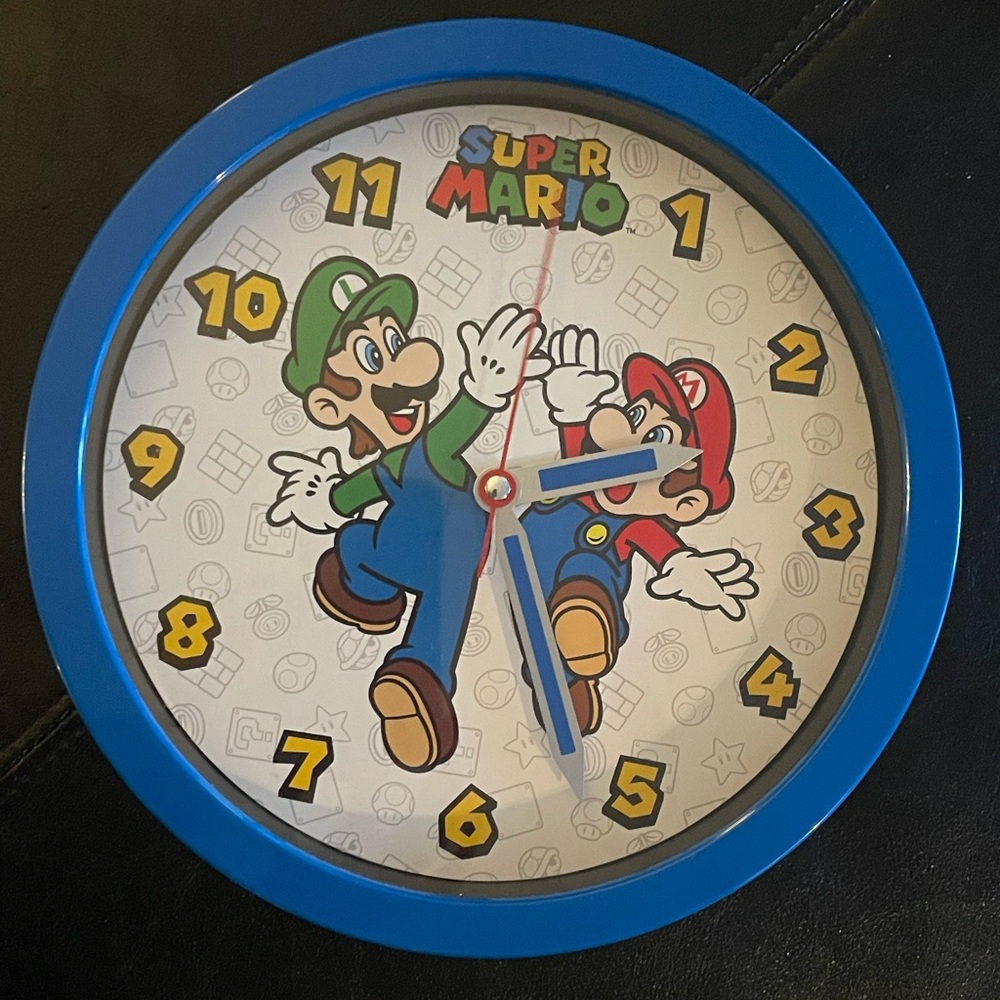 Super Mario Kids Wall Clock - Blue